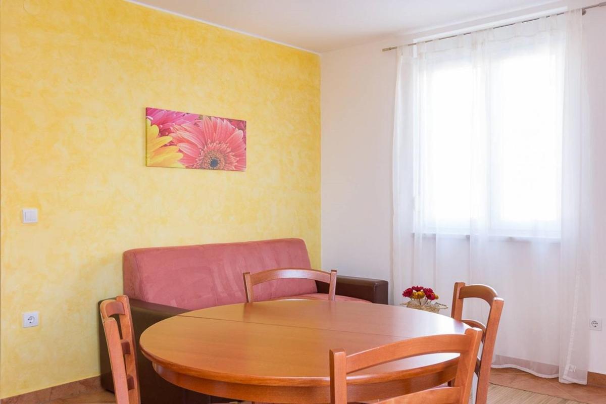 Apartment Jasminka Лижнян Экстерьер фото